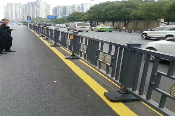 潜江景观栏杆生产制造加工技术有什么常见问题？(图1)