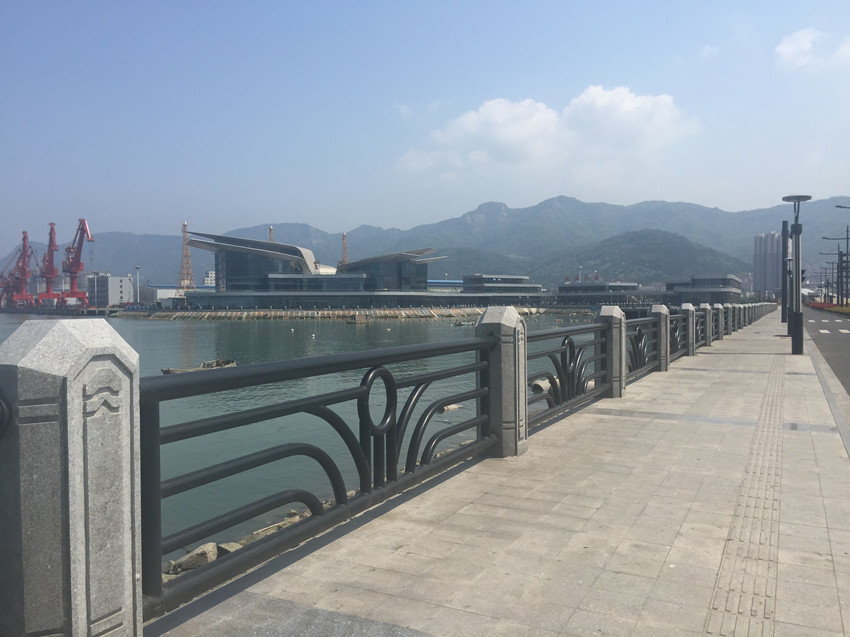 喷涂桥梁蝴蝶视频app污版下载时应注意的问题(图1)