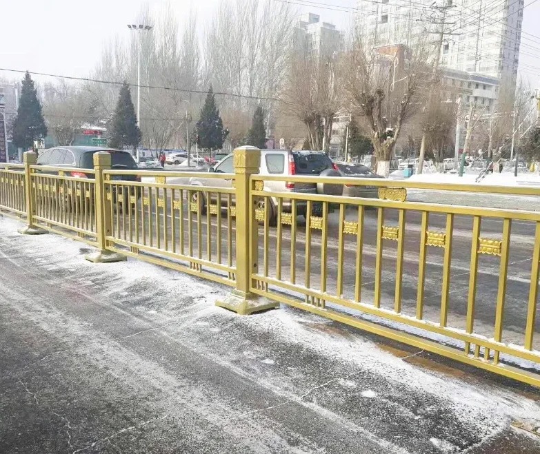 交通道路黄金蝴蝶视频app污版下载街道隔离栏公路人行道莲花_9_河北路阔丝网_来自小红书网页版.jpg