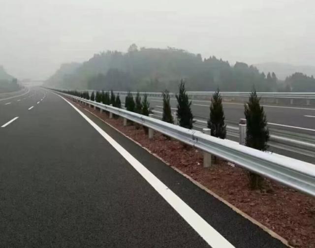 高速公路波形蝴蝶视频app污版下载双波和三波波形蝴蝶视频app污版下载有什么区别呢？(图3)